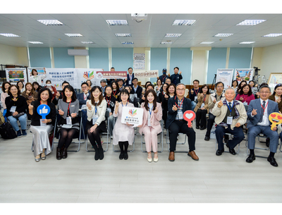 中正大學輔導青創團隊　發表樂齡族專屬的法國旅遊方案